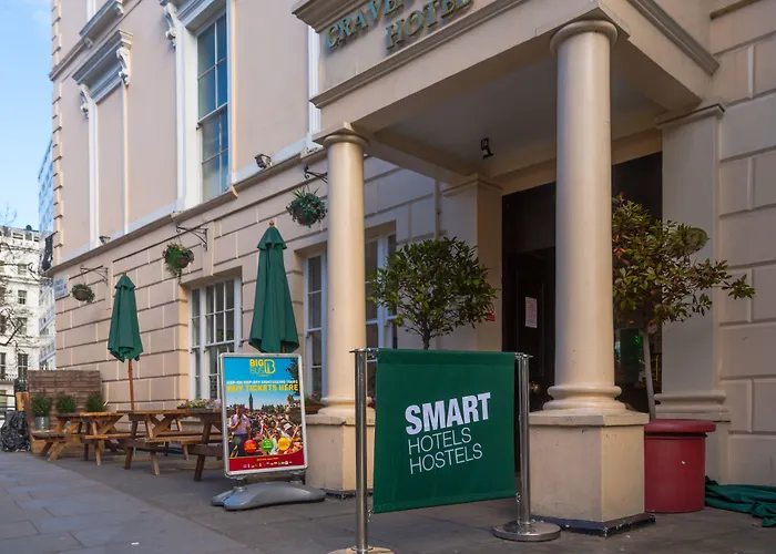 Smart Hyde Park View Hostel London