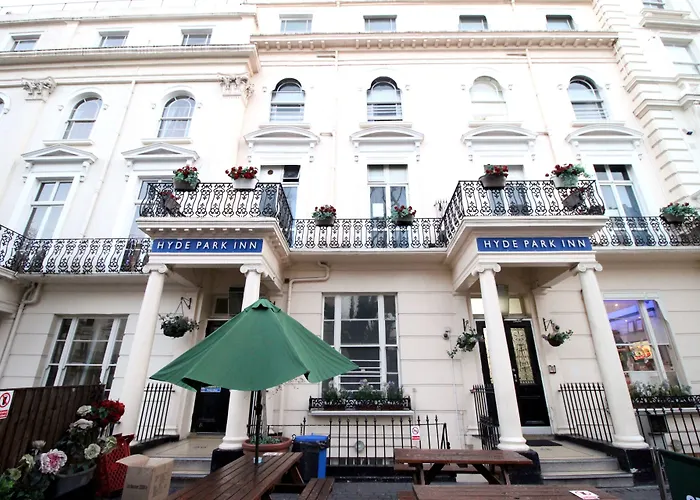 Smart Hyde Park Inn London